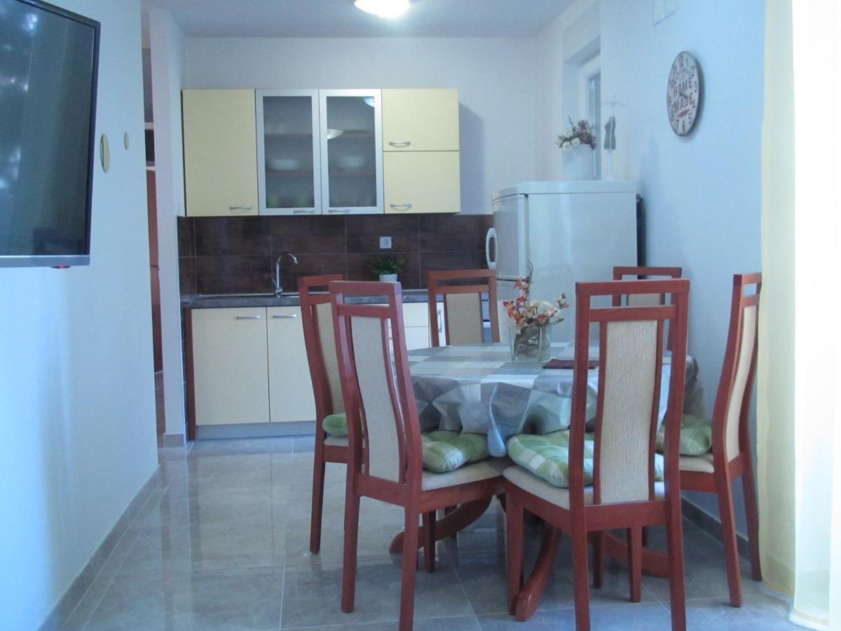 Apartment Rota Zára Kültér fotó